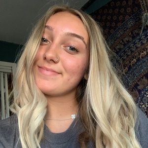 Meet your Posher, Colleen